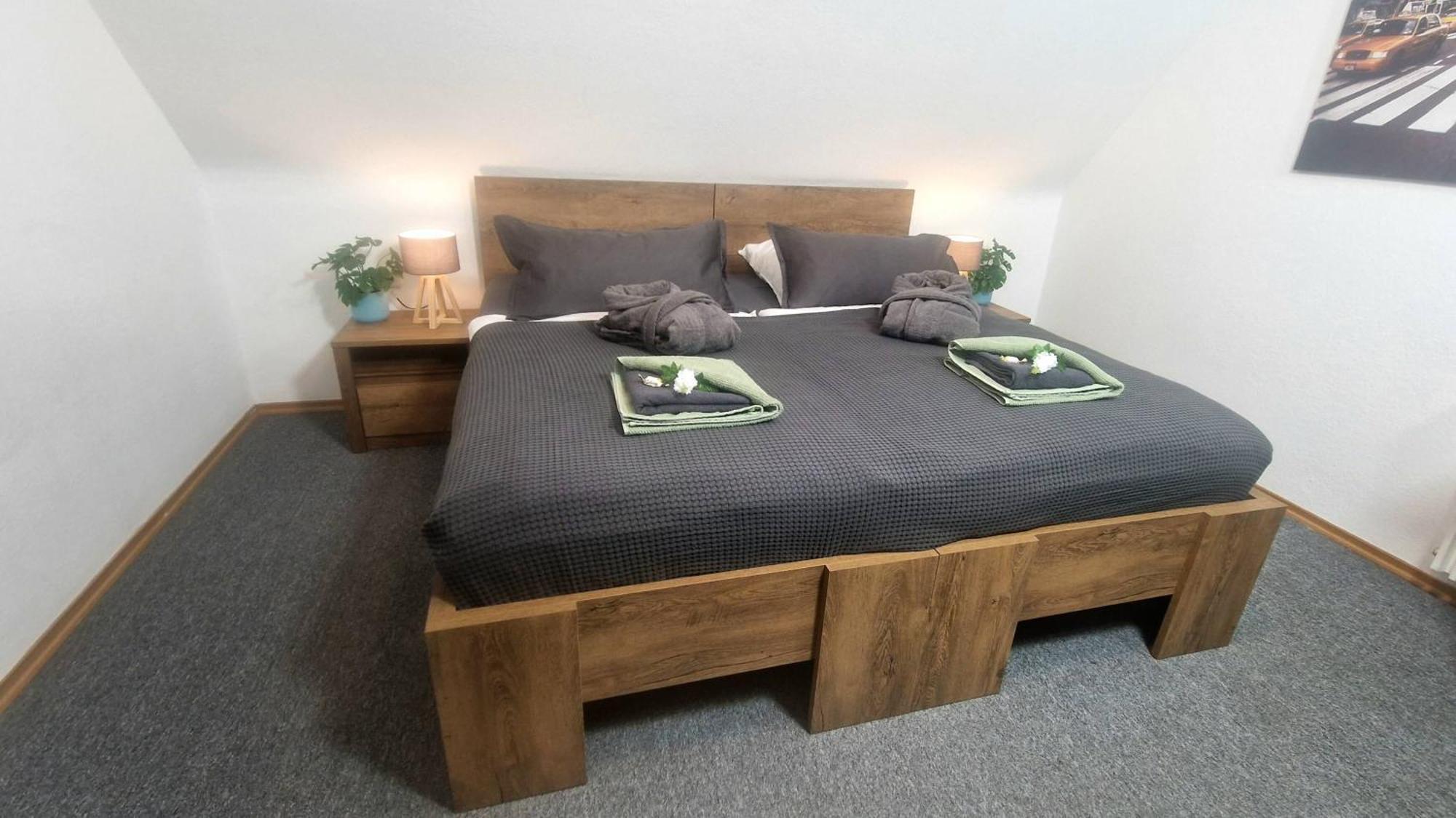 Ferienwohnung Landlicht Mit Terrasse In Ruhiger Lage Sulingen Екстериор снимка